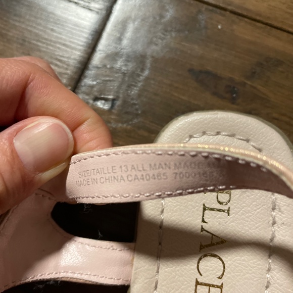 Kids pink flower 🌸 sandals size 13 - Picture 8 of 11